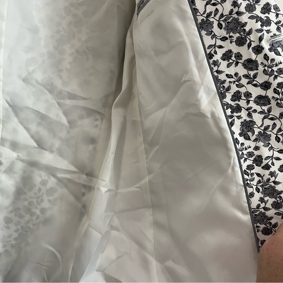 Black and White Floral 40R Slim Cotton Blend Blazer by J Ferrar - Picture 4 of 7